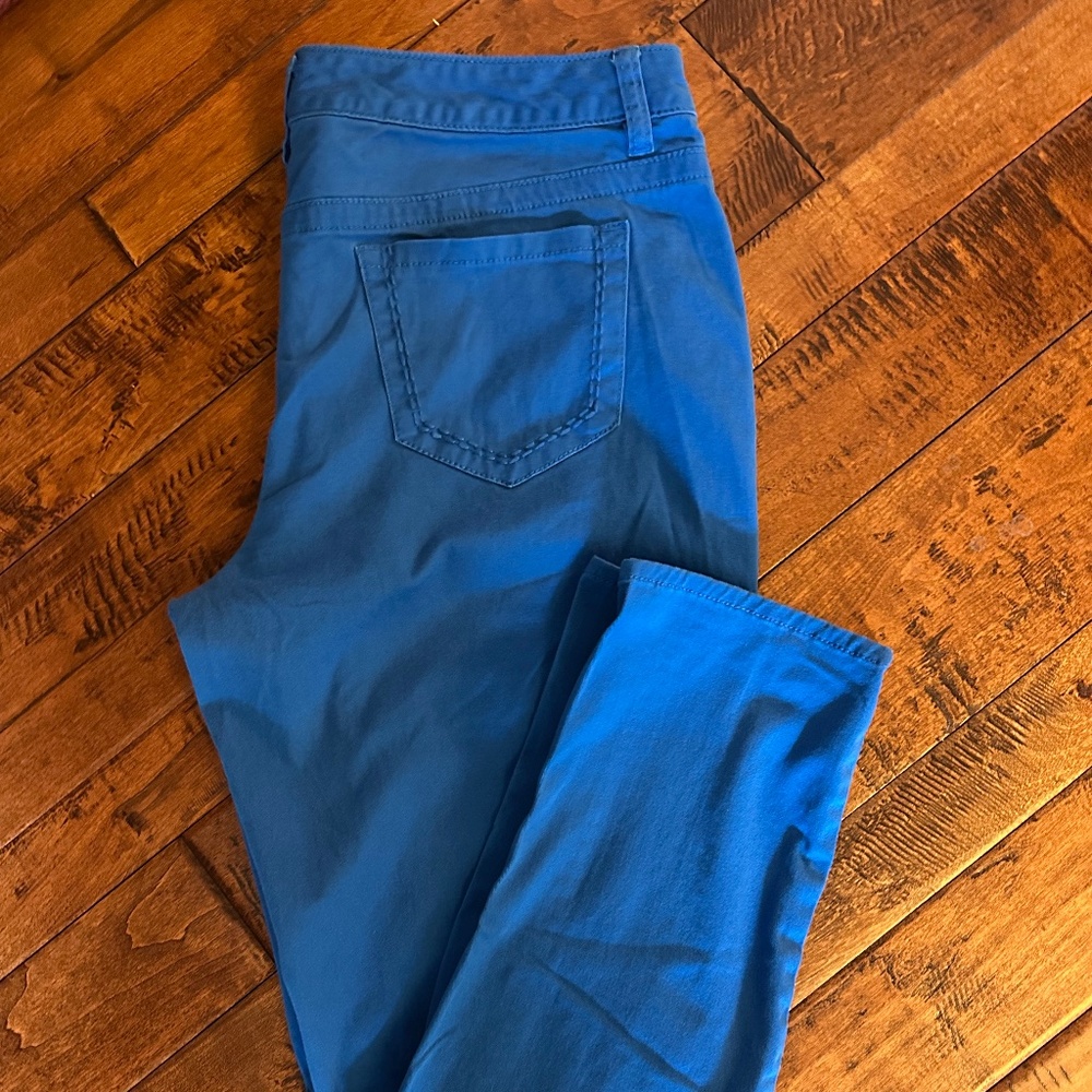 Maurices Royal Blue Jeggings.  Size 13/14.